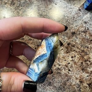 AA quality blue kyanite crystal tower